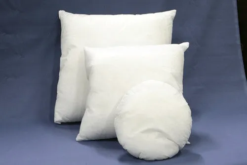 16" RD. POLY PILLOW