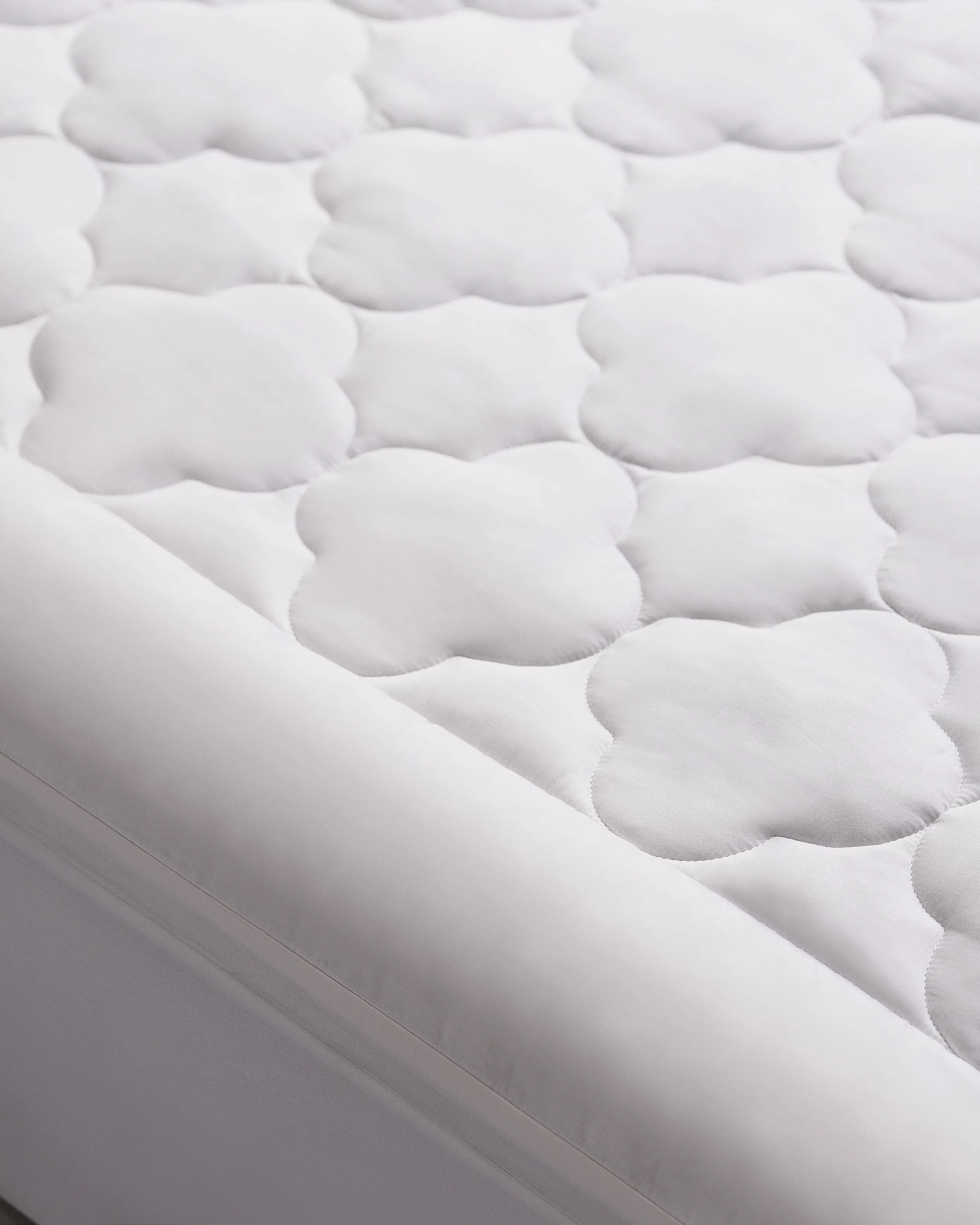 Billowy Clouds Mattress Pad