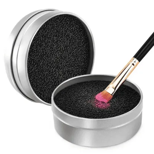 CALIYI Effortless Dry Eyeshadow Brush Cleaner