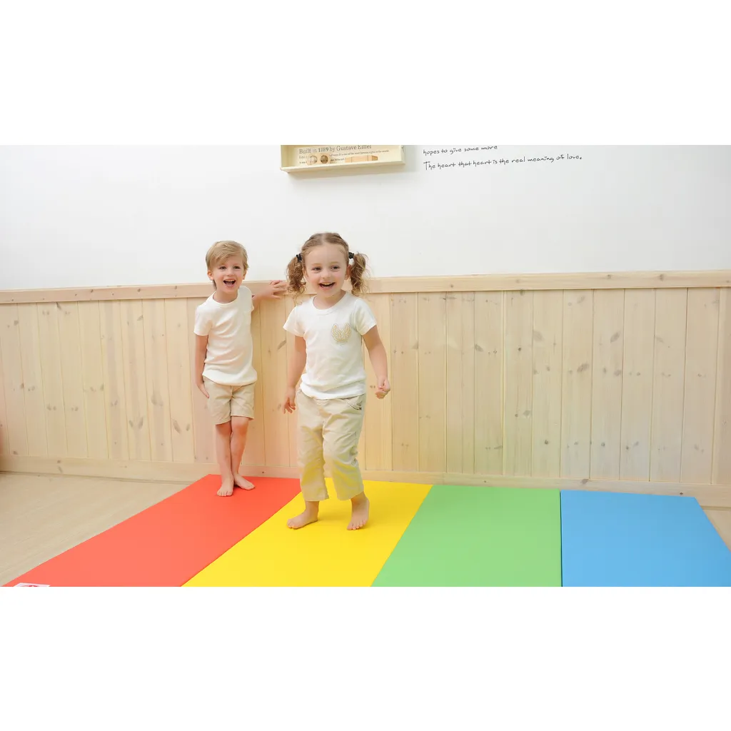 Foldaway Playmat W, 200 x 140 x 4cm (Rainbow)