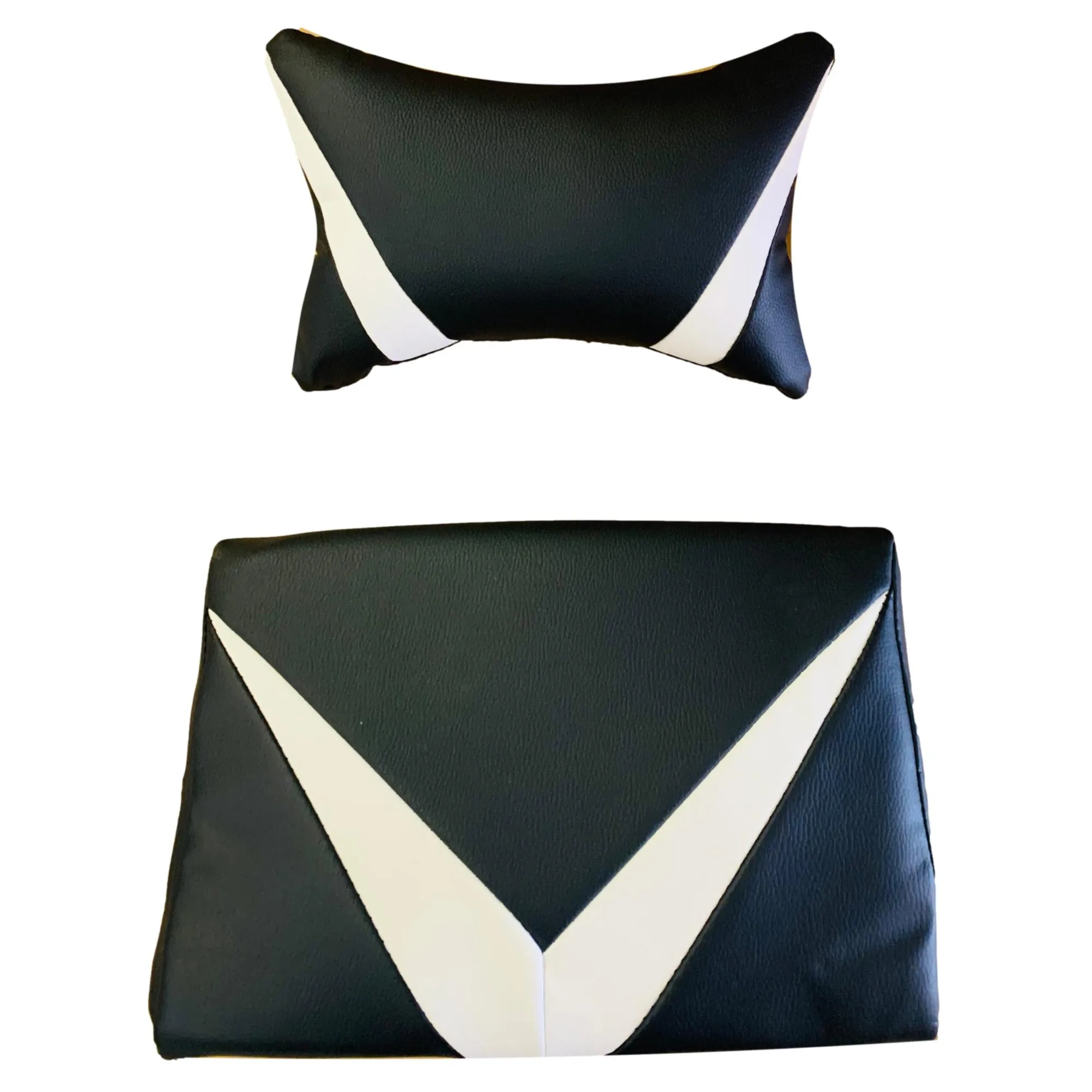 GAMING PILLOW SET (BLACK & WHITE)