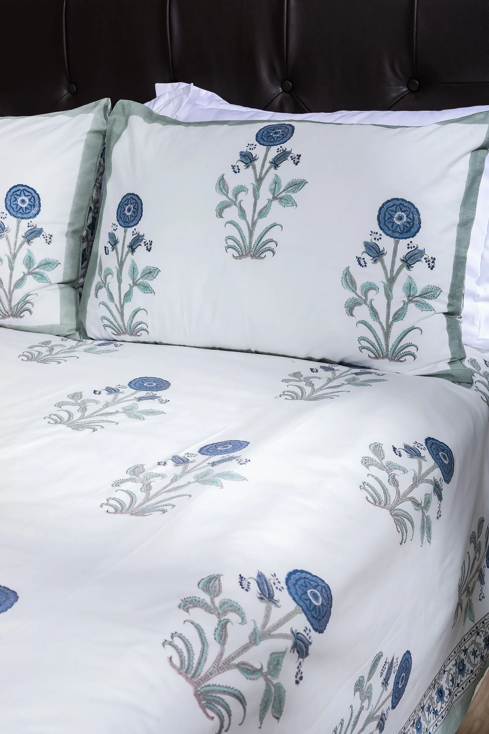 Genda Phool Cotton Percale Bedsheet