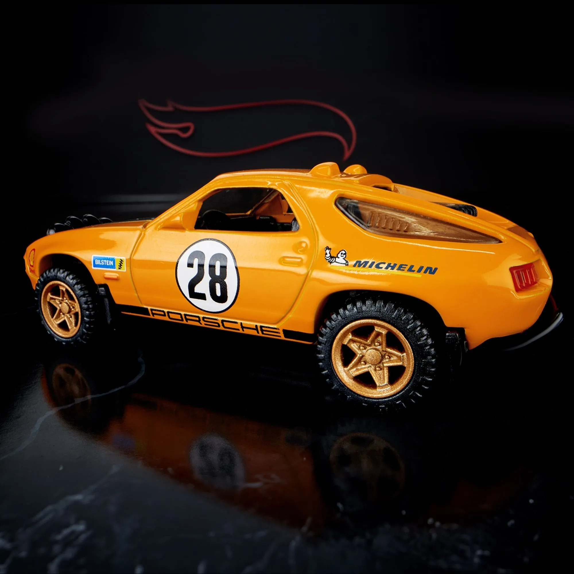 Hot Wheels Elite 64 Porsche 928 Safari