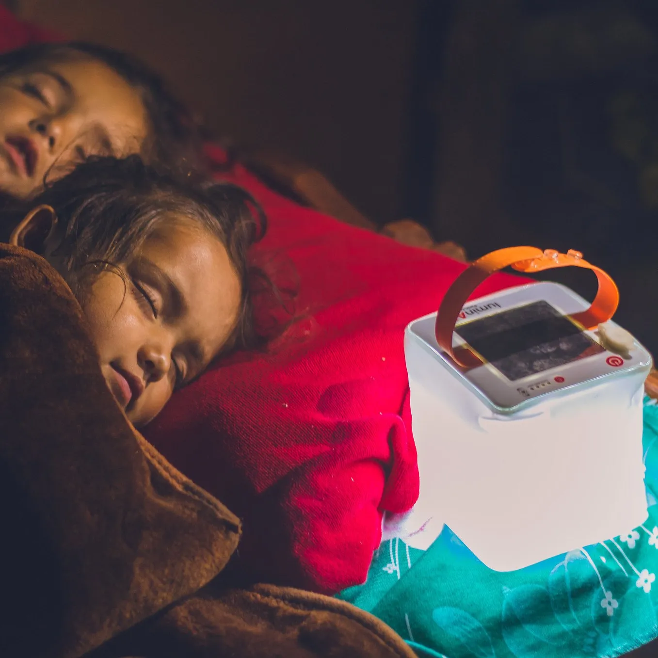 Nova Solar Lantern 6-Pack