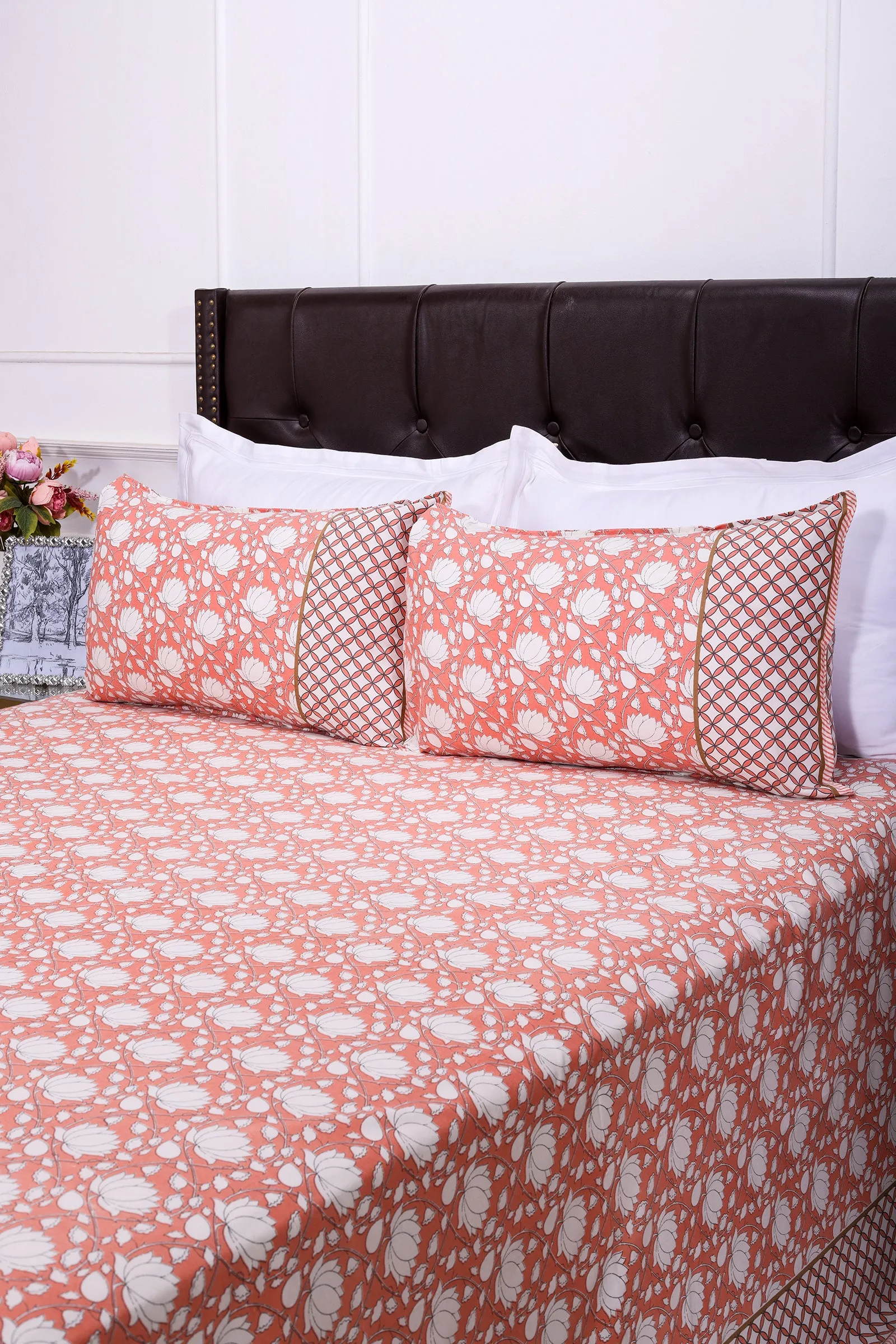 Suhana Kamal Bagh Peach Cotton  Bedsheet