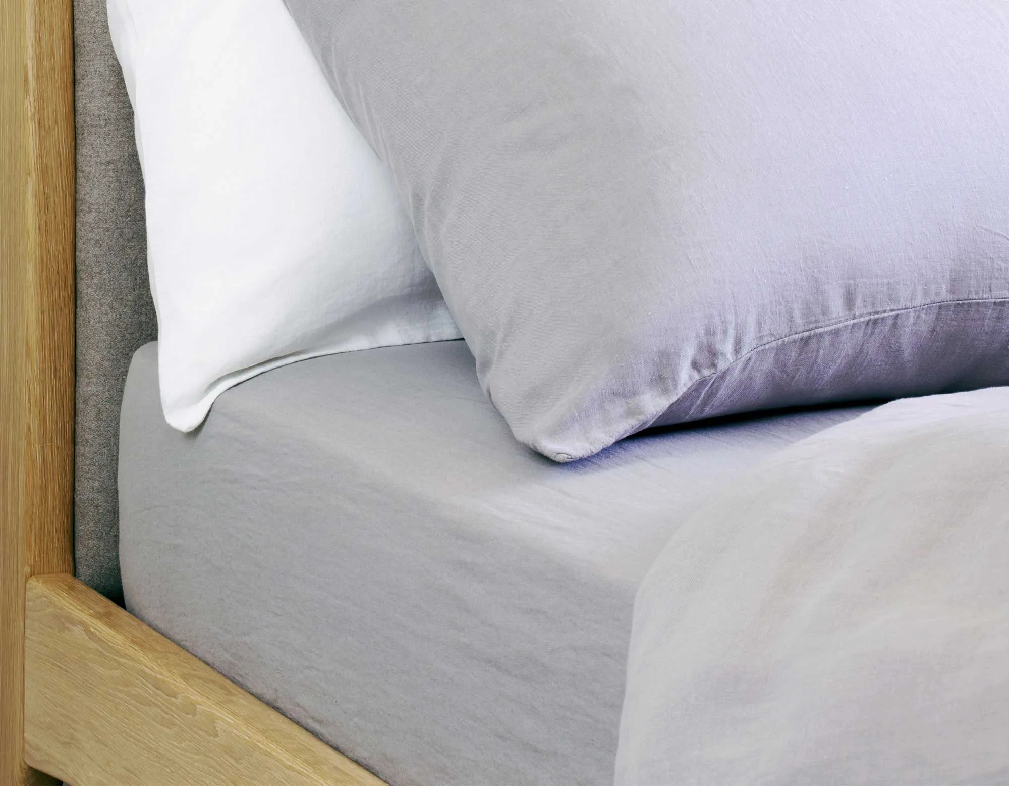 Super King Size Linen Fitted Sheet - Calm Grey