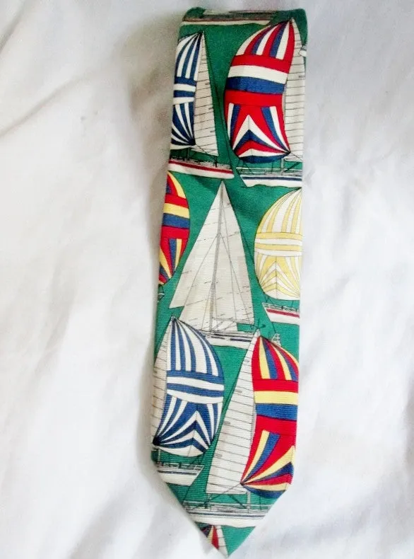 Vintage CHAPS RALPH LAUREN USA 100% Silk NECK TIE Necktie Sailboat GREEN Nautical Tall Ships